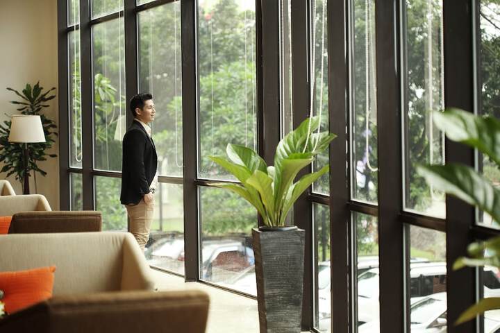 Guest Lobby
