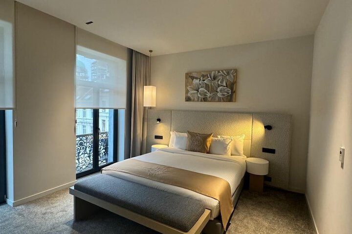 Room 56 of 105