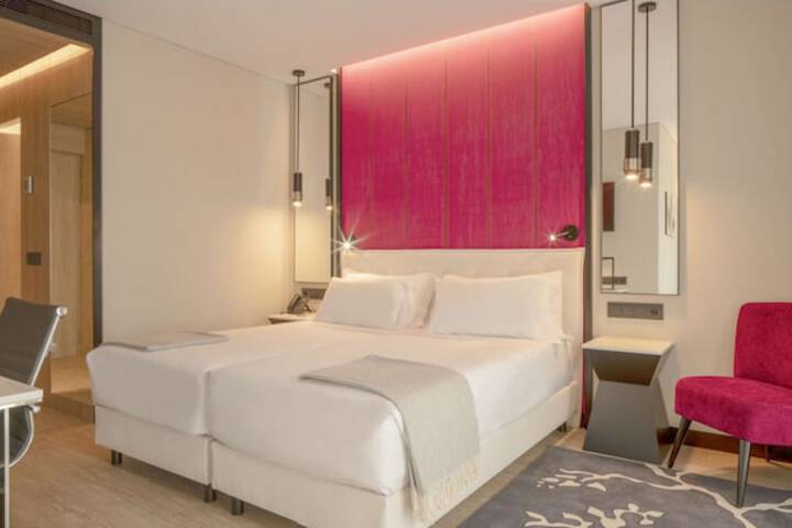 Room 15 of 67
