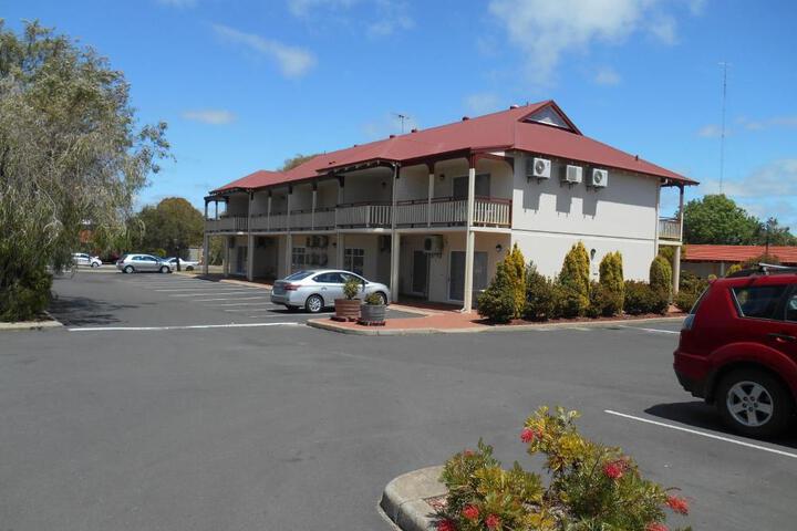 Hotel 11 of 23