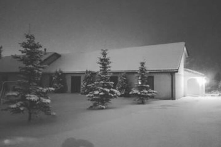 Property Grounds 33 of 37
