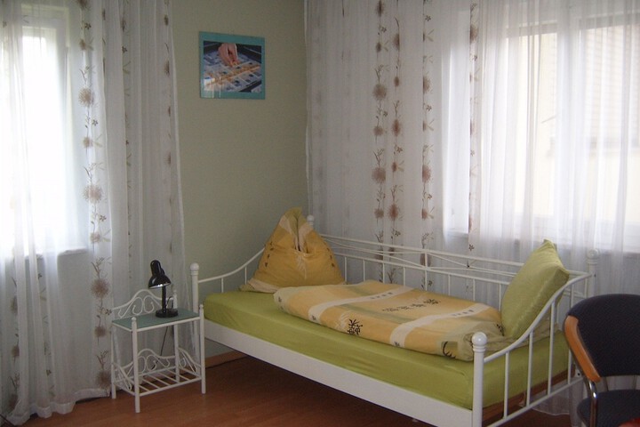 Room 7 of 26