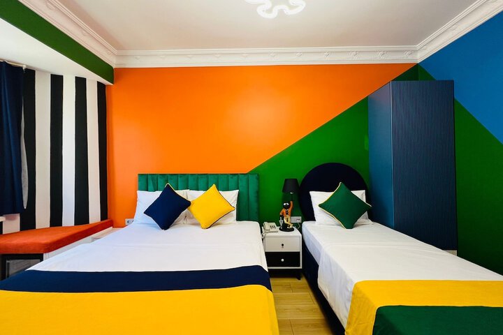 Room 41 of 65
