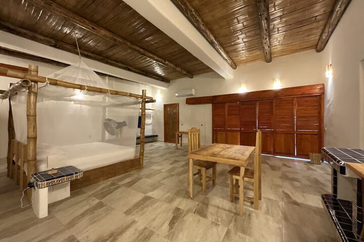 Room 46 of 125