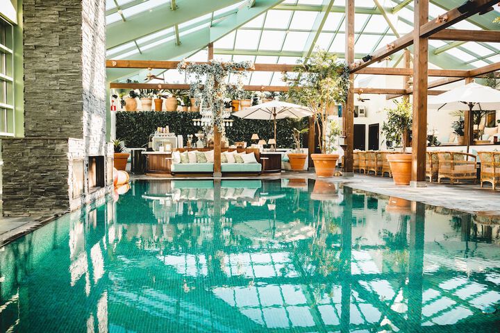 Pool Hotel
