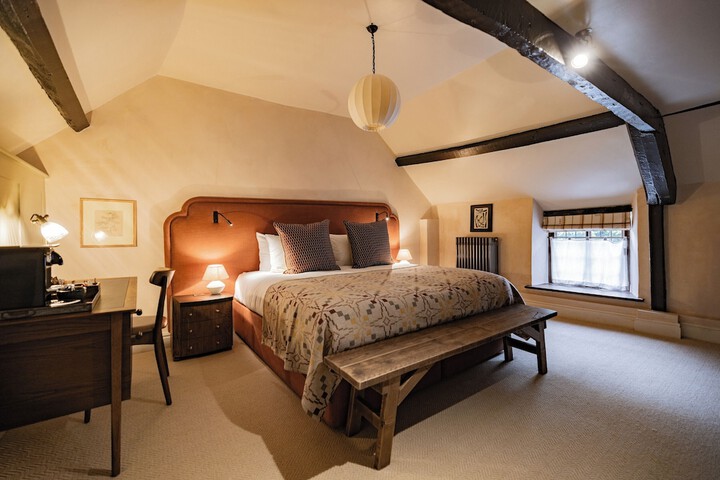 Room 21 of 58