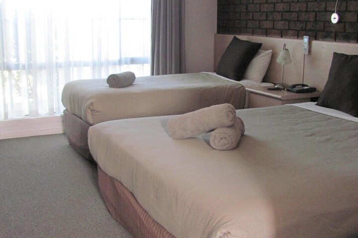 Room 17 of 95