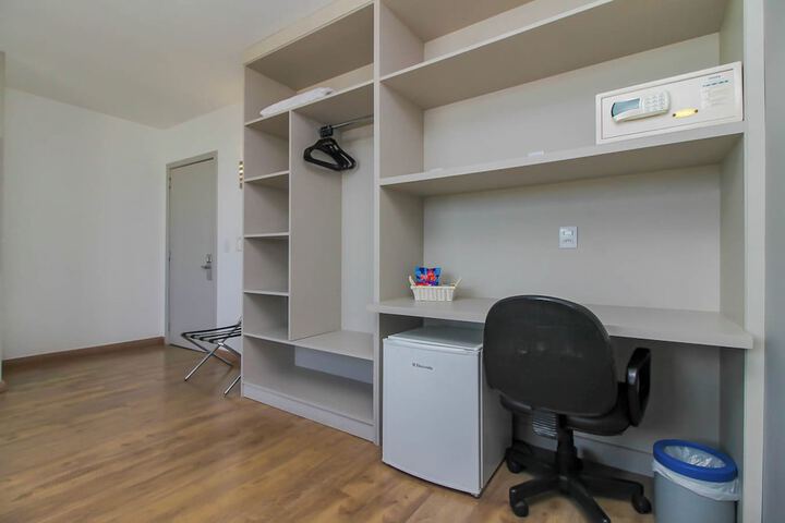 Room 86 of 120