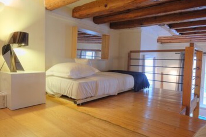 Hotel Interior 10 of 23
