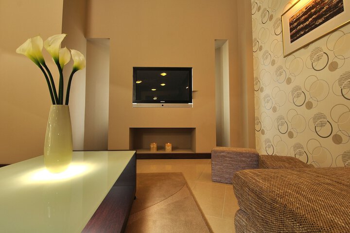 Hotel Interior 6 of 55