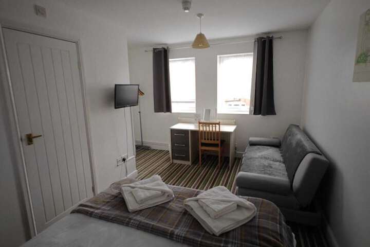 Room 14 of 153
