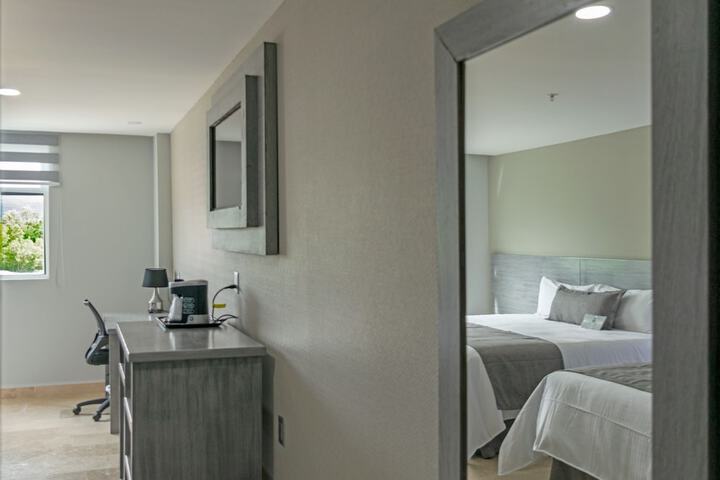 Room 11 of 30