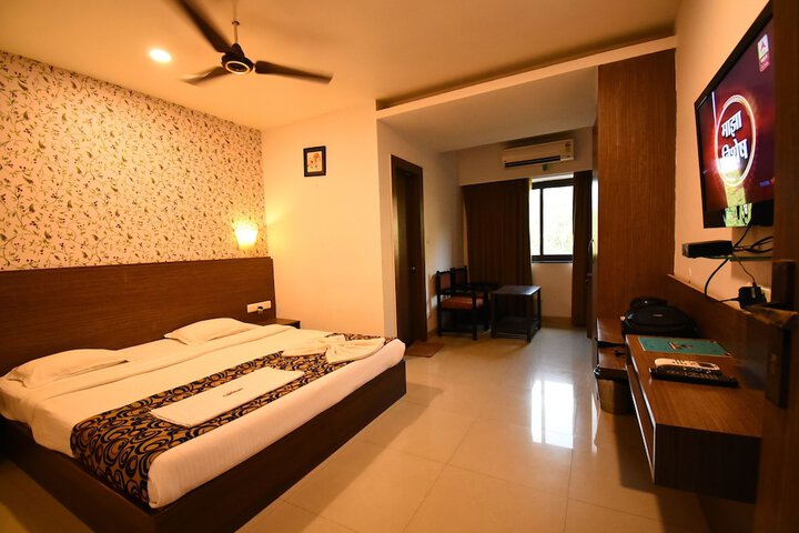 Room 16 of 75