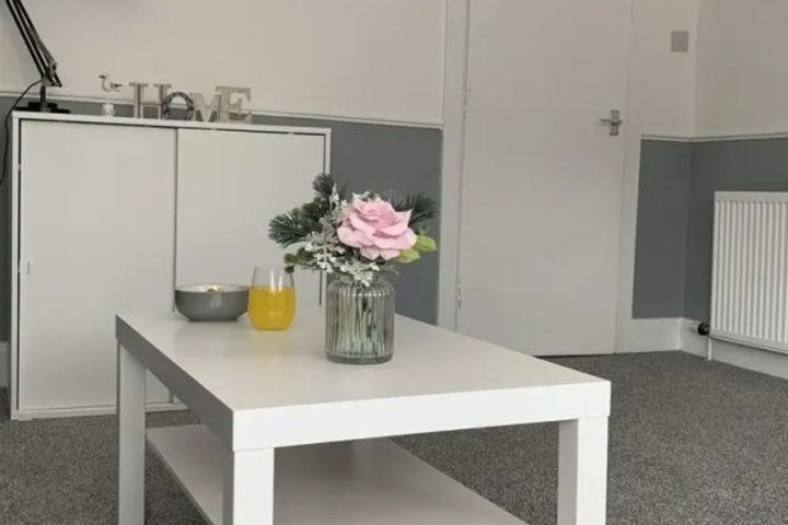 Room 10 of 15