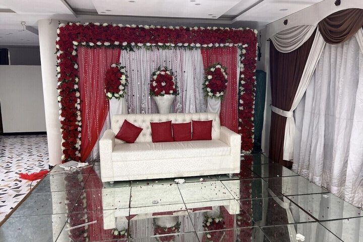 Ballroom/Hall 3 of 7