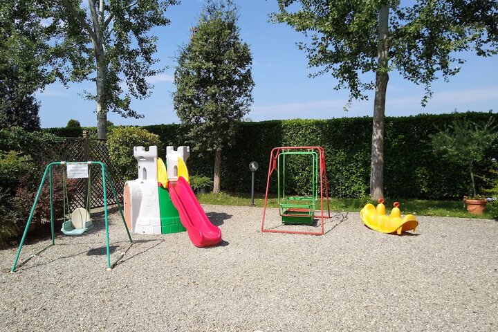 Childrens Activities 32 of 77