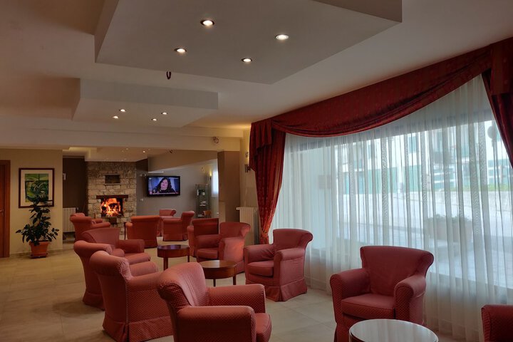 Room 10 of 22