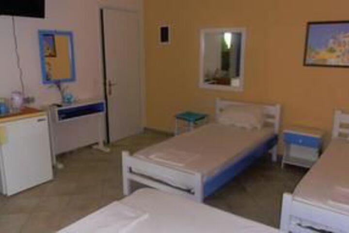 Room 34 of 64
