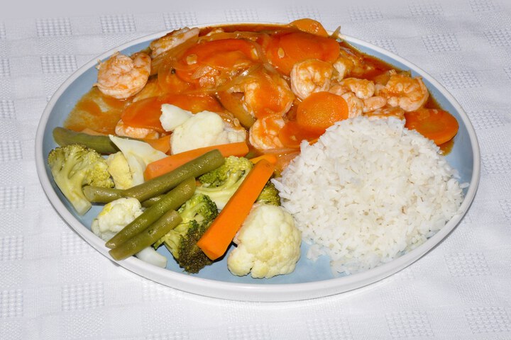 Dining 38 of 45