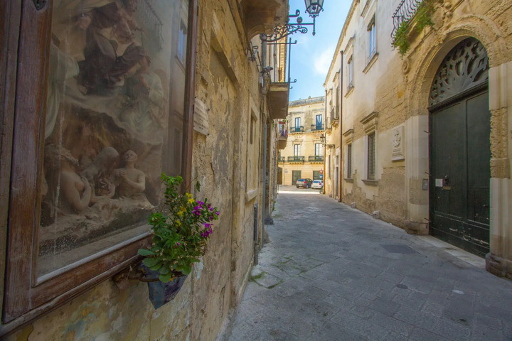 CASA LI SANTI