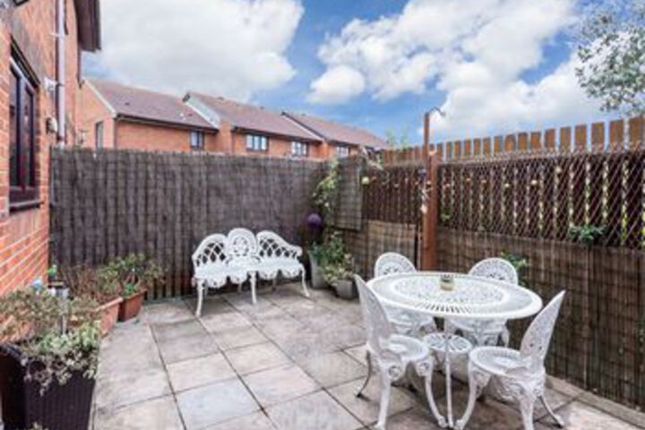 Terrace/Patio 116 of 128