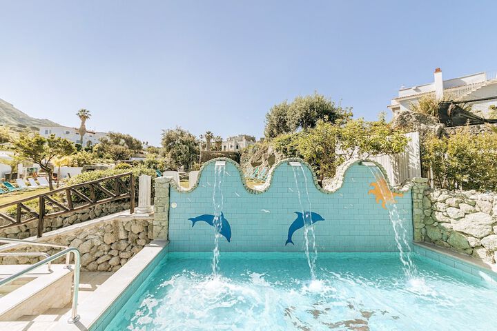 Pool 64 of 89