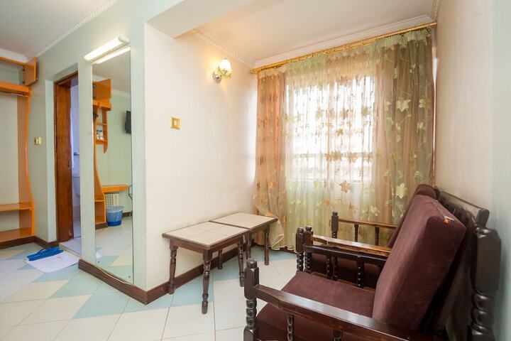Room 16 of 24
