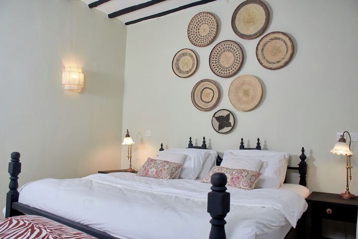 Room 14 of 34