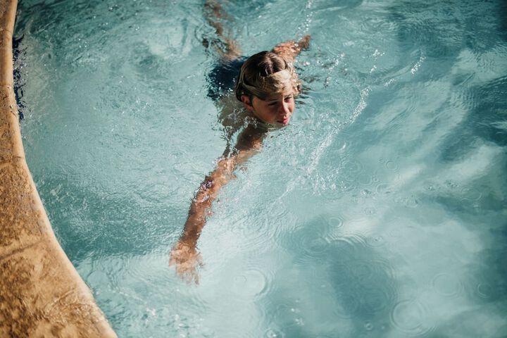 Pool 53 of 126