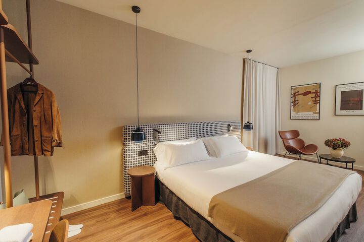 Room 19 of 29