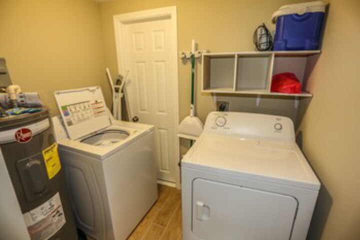 Laundry 10 of 22