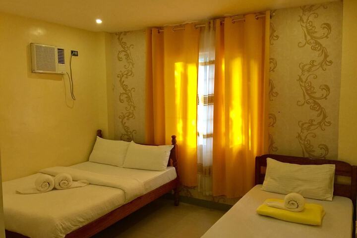 Room 10 of 44