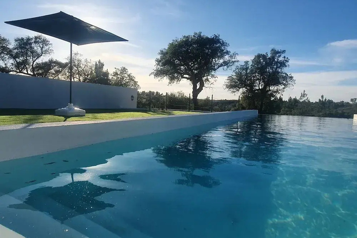 Pool 14 of 23