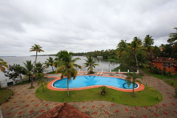 Pool 39 of 62