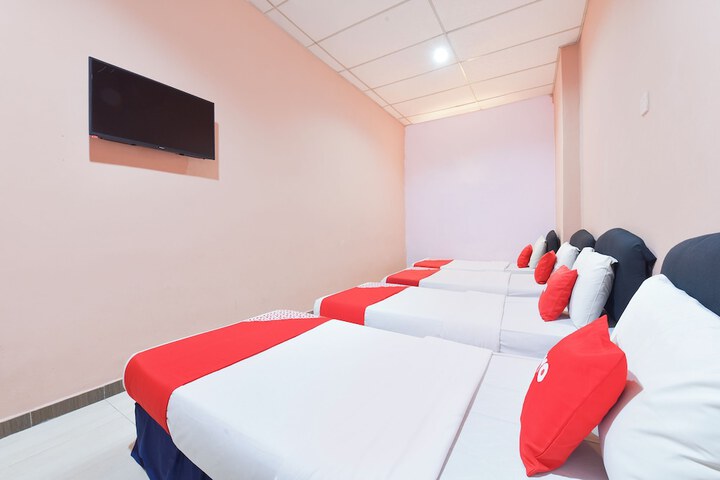 Room 16 of 41