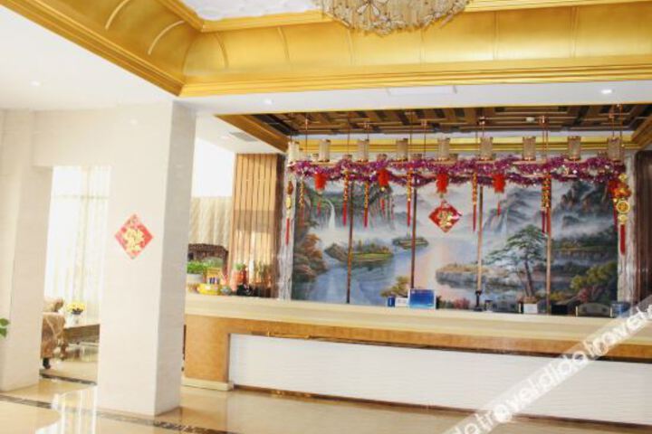 Hotel Interior 17 of 32