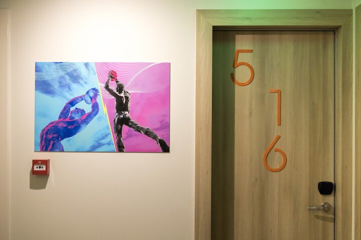 Ballroom/Hall 71 of 88