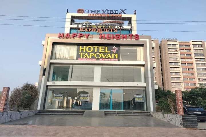 Hotel OM Tapovan