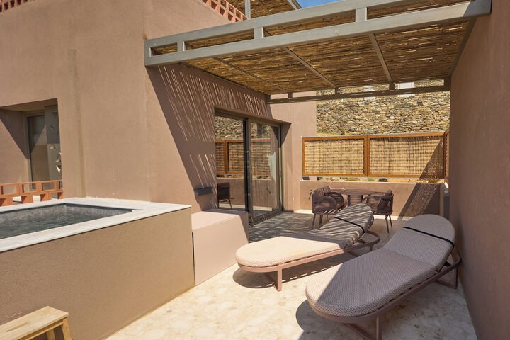 Terrace/Patio 104 of 157
