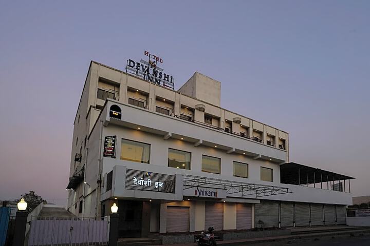 Photo 6
