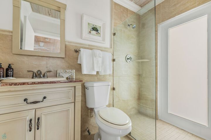 Bathroom Interior Photo