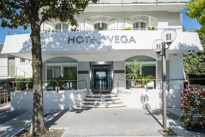 Hotel 68 of 89