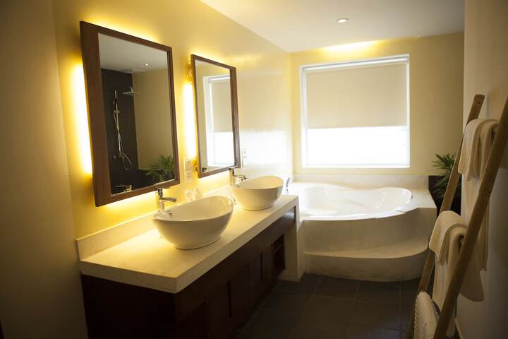 Room 62 of 129