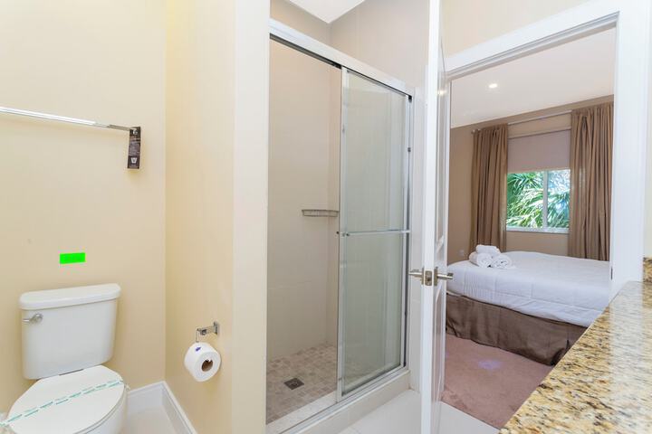 Room 20 of 63