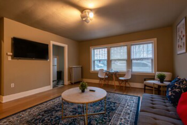 Room 11 of 20