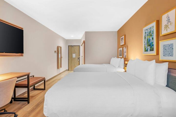Room 20 of 68