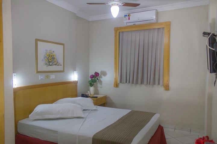 Room 20 of 93