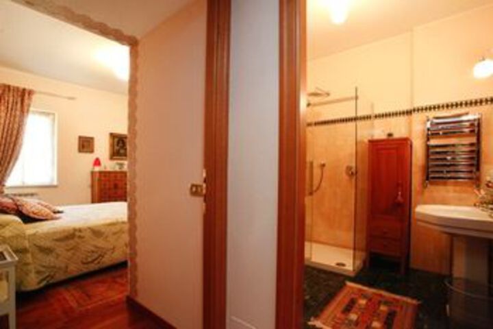 Room 3 of 22