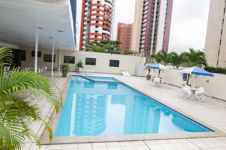 Pool 41 of 86