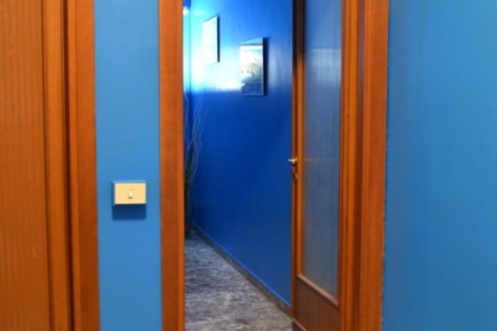 Room 11 of 13